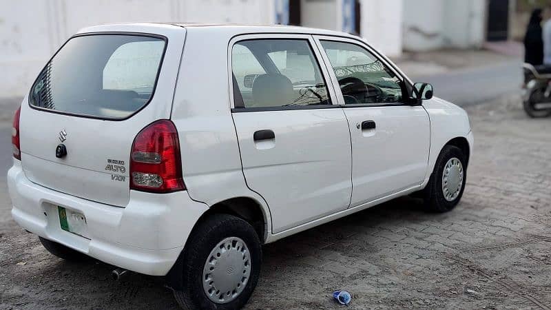 Suzuki Alto 2012 4