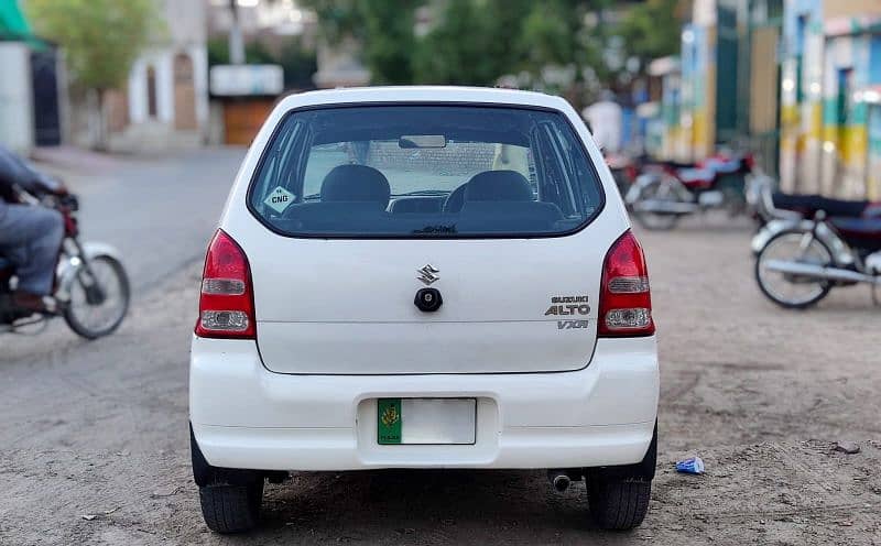 Suzuki Alto 2012 8