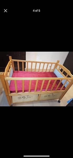 wooden baby cot 1