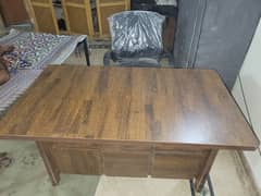 Excective Office Table and Chair Available for Sale 0