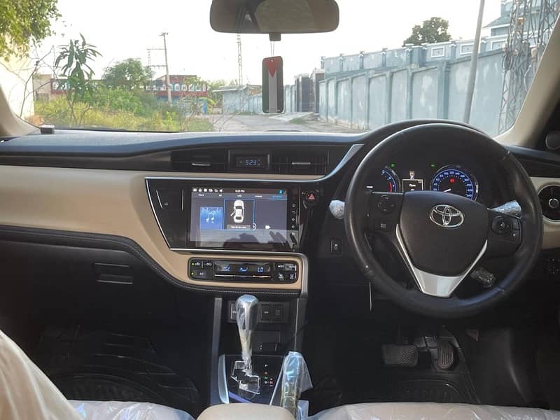 Toyota Altis Grande 2019 7