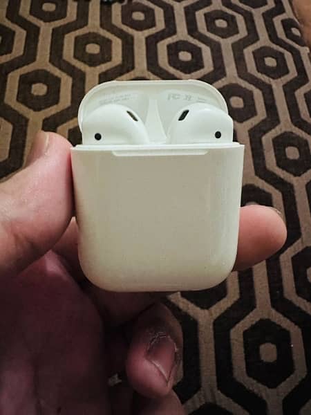 Apple AirPods 1 1