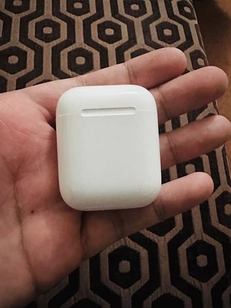 Apple AirPods 1 3