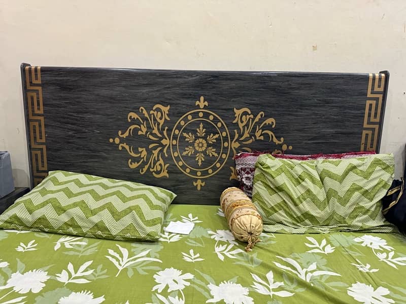 Bed set fo Sale - Urgent 0