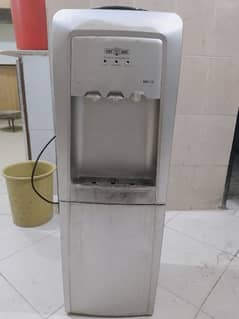 water dispenser all ok hai condition 10 by 10 hai all ok hai