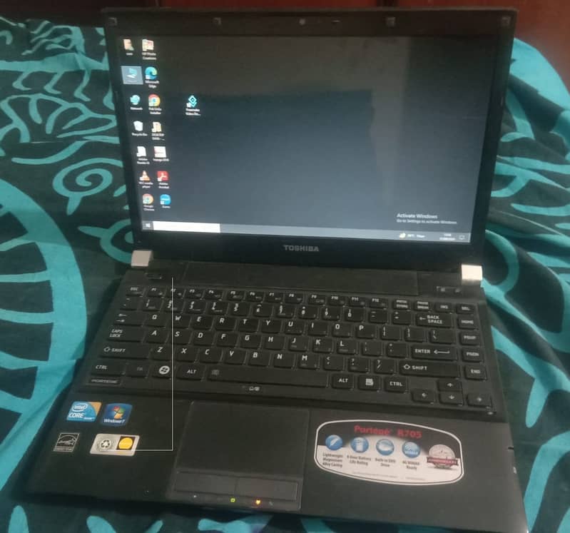 Toshiba Laptop Intel Core I3  M370 1