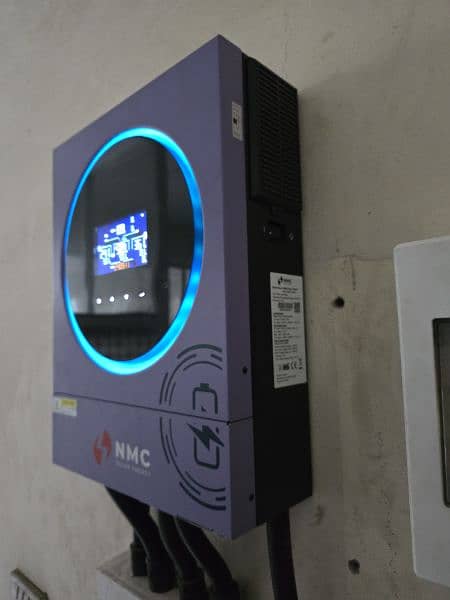 NMC 4kw hybrid inverter 1