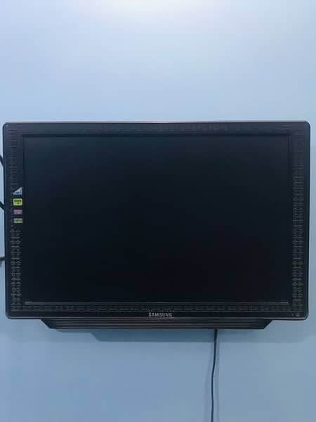 32 inch samsung Lcd 0