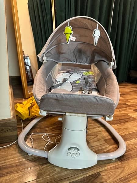 Electronic Baby Swing 2