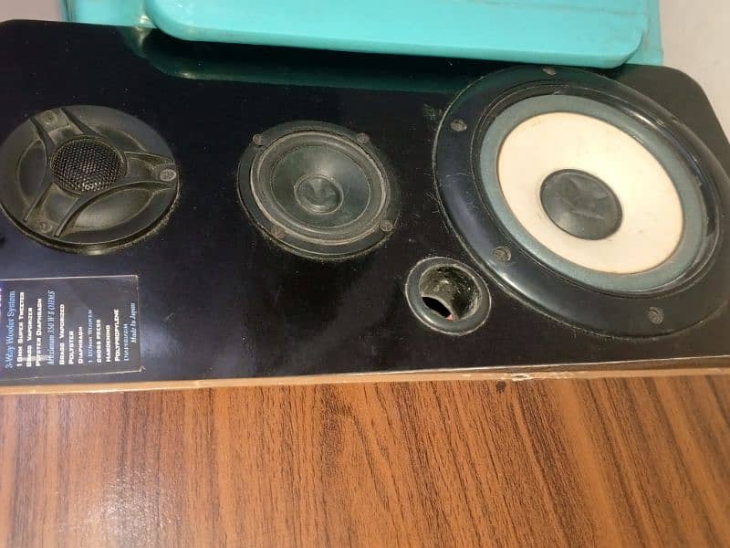 PIONEER COMPANY JAPANI SPEAKERS AND CHINA AMPLIFIER 3