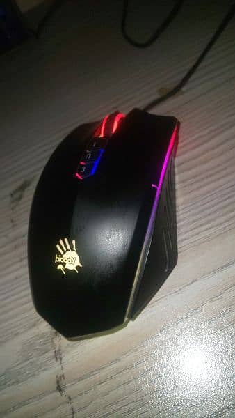 Gaming mouse Bloody A70 light strike! 0