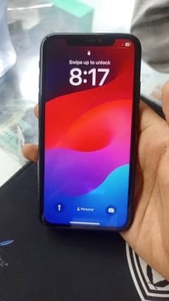 iPhone XR 64 gb non PTA 10/9 factory unlock