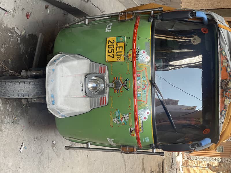 Aoa pick end drop k liye rikshaw Available hai 0326-0117-605 whatsapp 0