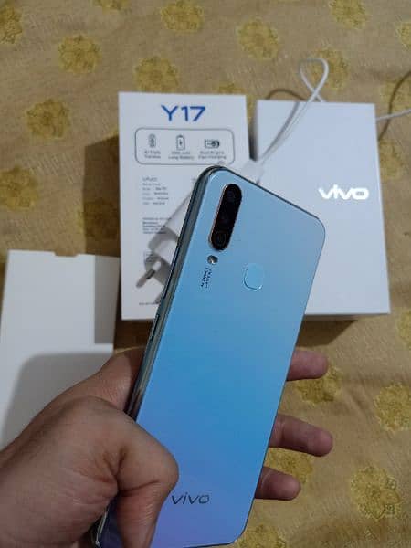 Vivo Y17 256Gb+8Gb. . . Box and Charger 5000mah battery/ Dual Sim PTA 2