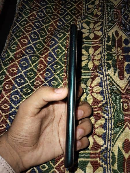 Infinix Hot 11s 4/128 3