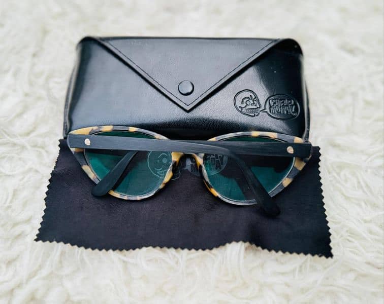 Specsaver Cheap Monday and versace original Sunglasses 3