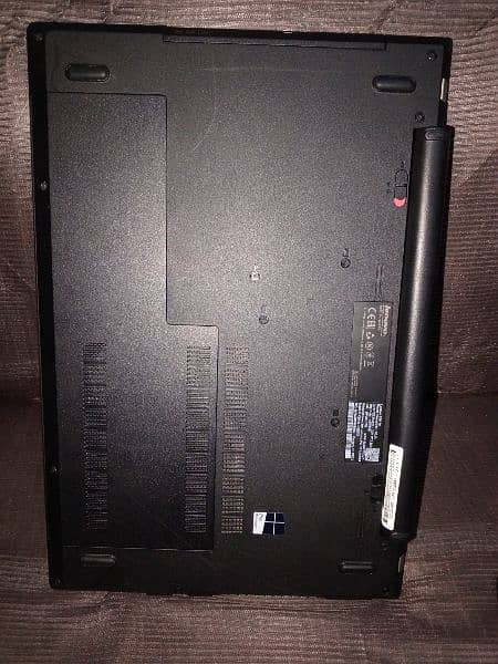 Lenovo E50-70 1