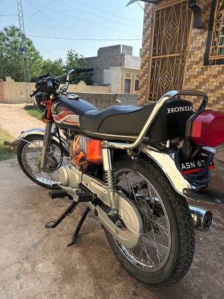 Honda 125 with double saman k sath 2023 model 6