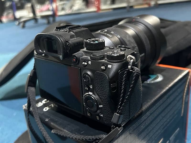 Sony A7Riii camera with Lens 0