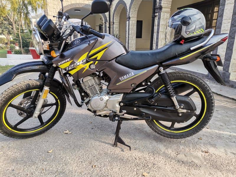 Yamaha YBRG 125 4