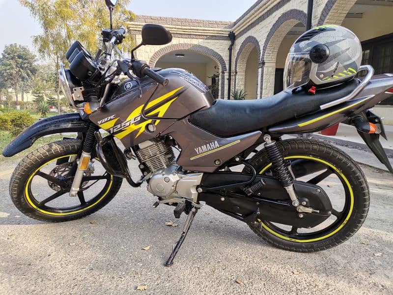 Yamaha YBRG 125 5