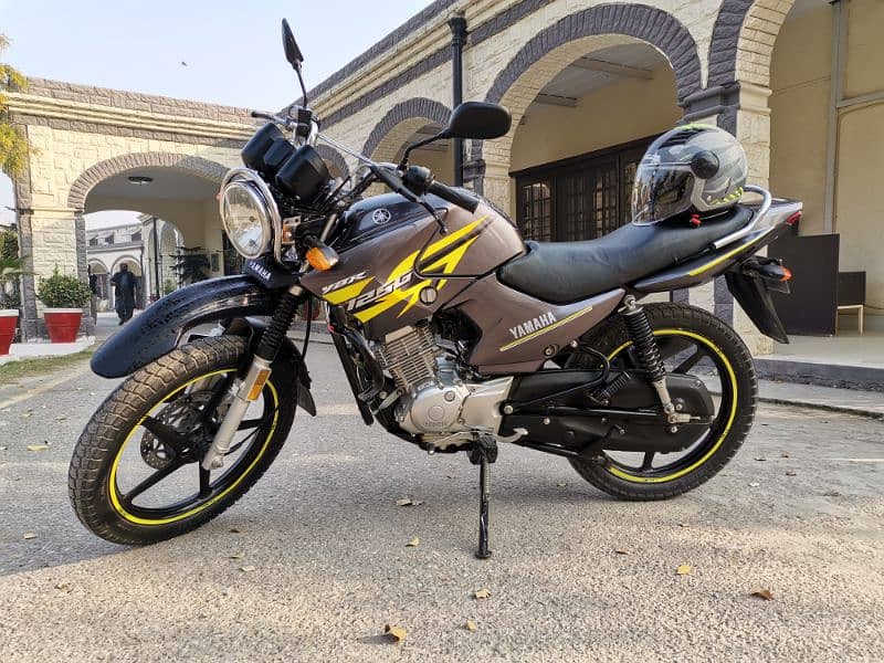 Yamaha YBRG 125 9