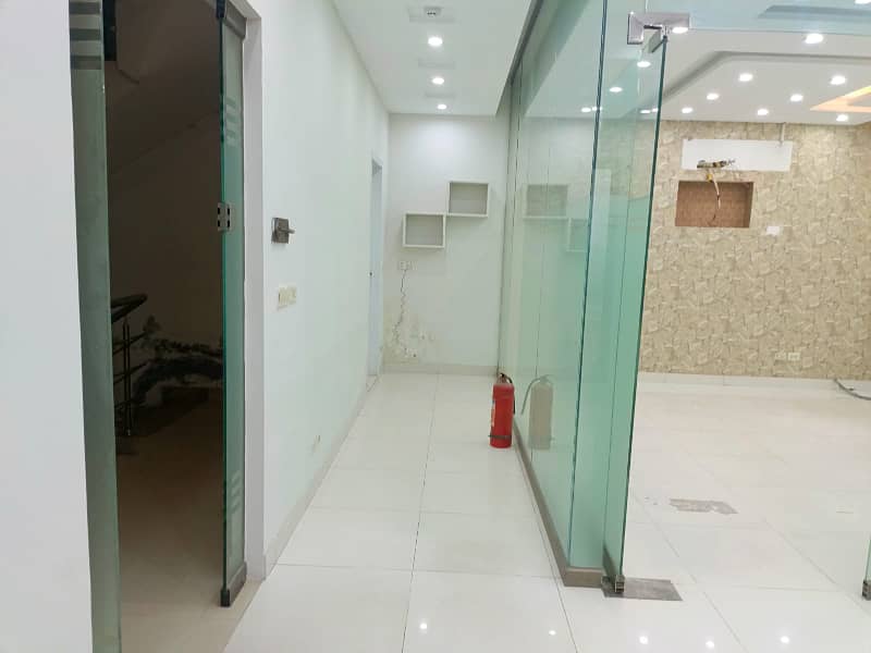 4 Marla 1st Floor For Rent With Lift In DHA Phase 6 Block MB Lahore 3