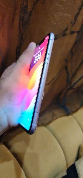 iphone 11 Purple colour 128gb non pta 2