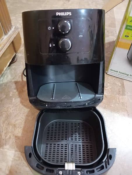 Philips Air Fryer Digital HD9252 0.8 kg 4.1 Litre 6