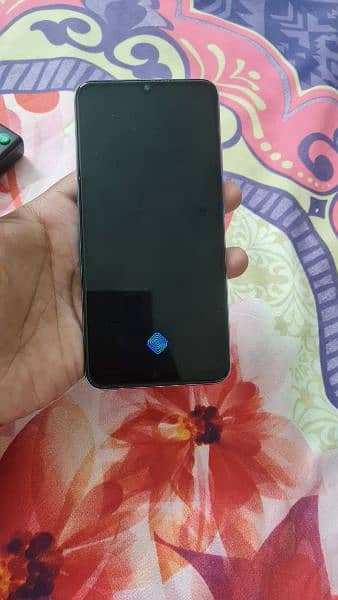 vivo s1 4\128 1