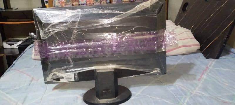 19 inch Acer LCD Monitor for Sale 3