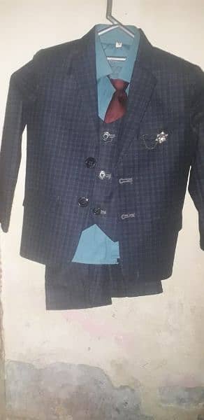 Kids 4 Pc Pent Coat Blue Colour  10/10 3.4 Years 0