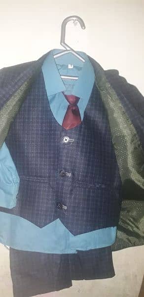 Kids 4 Pc Pent Coat Blue Colour  10/10 3.4 Years 1