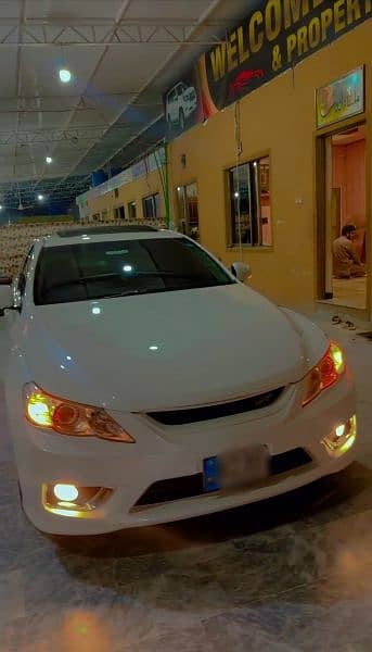 Toyota Mark X 2010 11