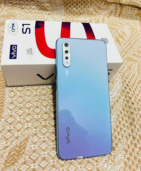 Vivo S1 8/256 Dual Sim PTA Approved With Box Charger 1