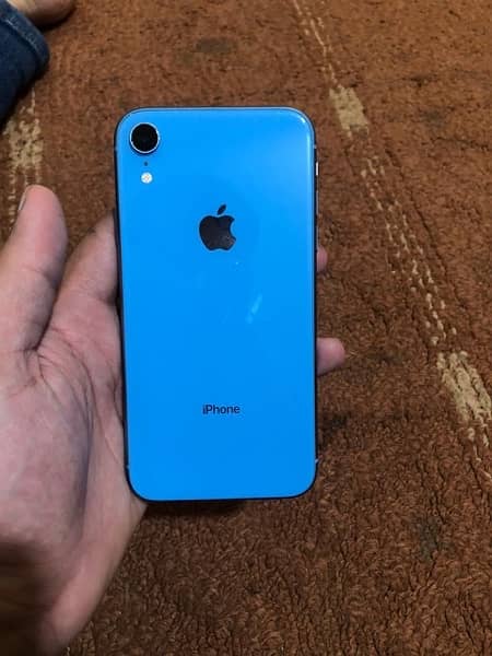 iphone xr blue colour non pta 4