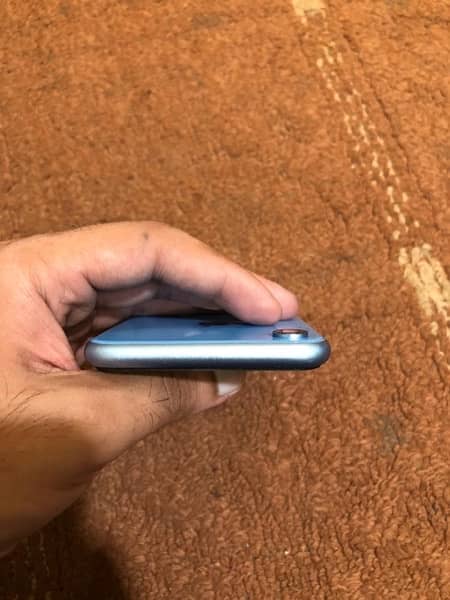 iphone xr blue colour non pta 5