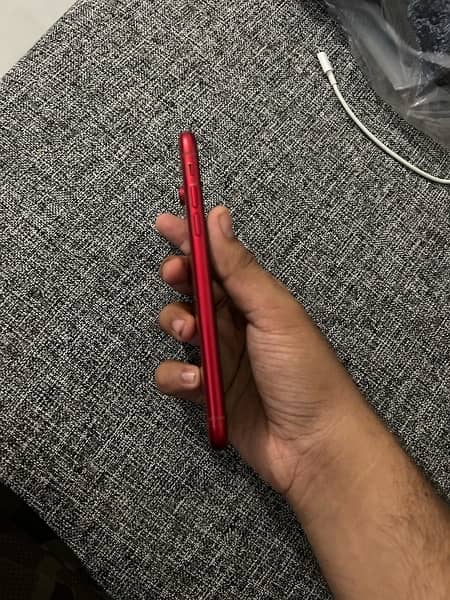 IPHONE XR 64GB FACTORY UNLOCK RED PRODUCT 3