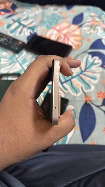 oppo f21 pro with box 10 by8 condition 1