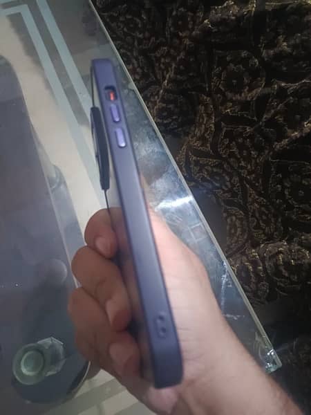 iPhone 14 Pro Max 256 GB NON PTA 4