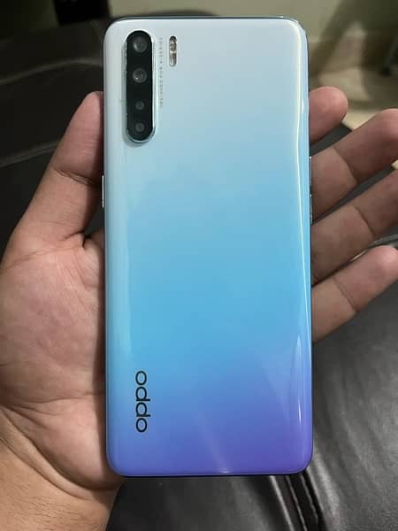 OPPO F15  8/256 0