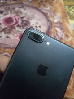 Apple Iphone 7 plus 0