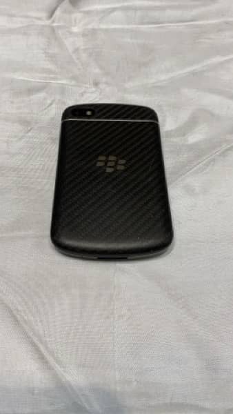 blackberry Q10 official pta approved 1