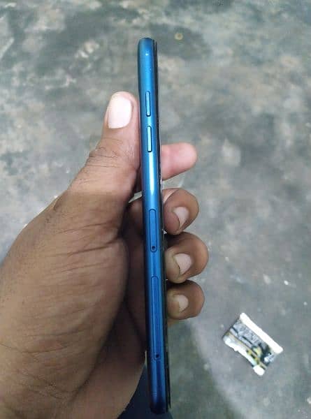 panel change karwaya he condition ok he samsung a6 3gb 32 03103949277 3