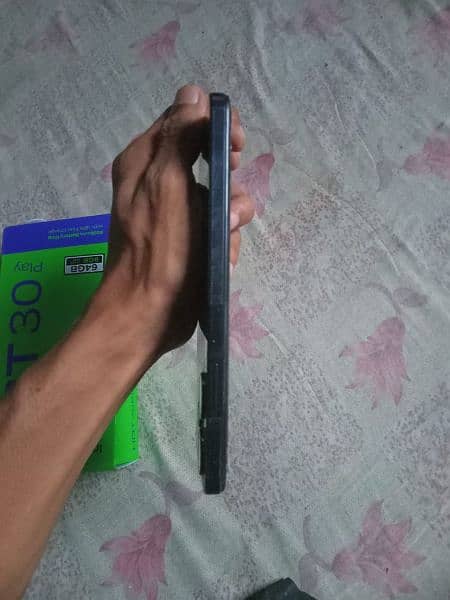 Infinix hot 30 play 1