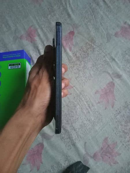 Infinix hot 30 play 3