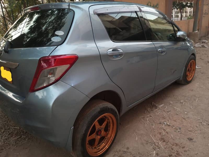 Toyota Vitz 2011 2014 Mint Condition Family Car 7