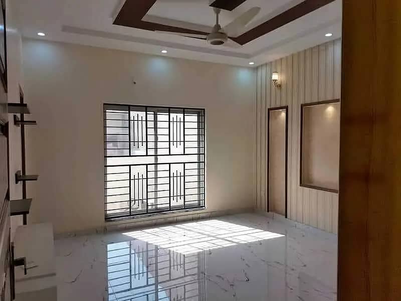 10 Marla Luxury Non Furnished Upper Portion For Rent Bahria Town 1