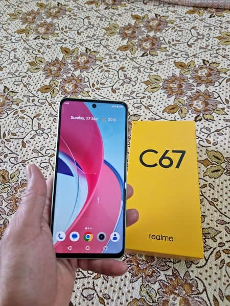 REALME C67 2