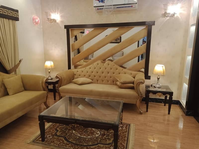 10 Marla Luxury Furnished House For Rent in Bahria Town Lahore 3